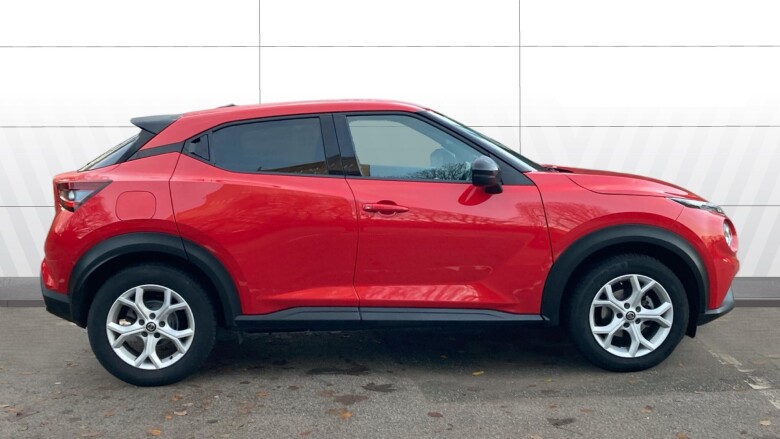 Nissan Juke 1.0 DiG-T 114 N-Connecta 5dr Petrol Hatchback